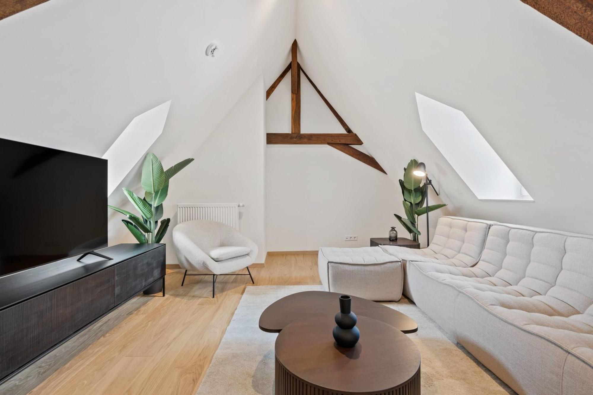 Elegant Clausen Apartment With King Bed & Wifi Luxembourg Extérieur photo