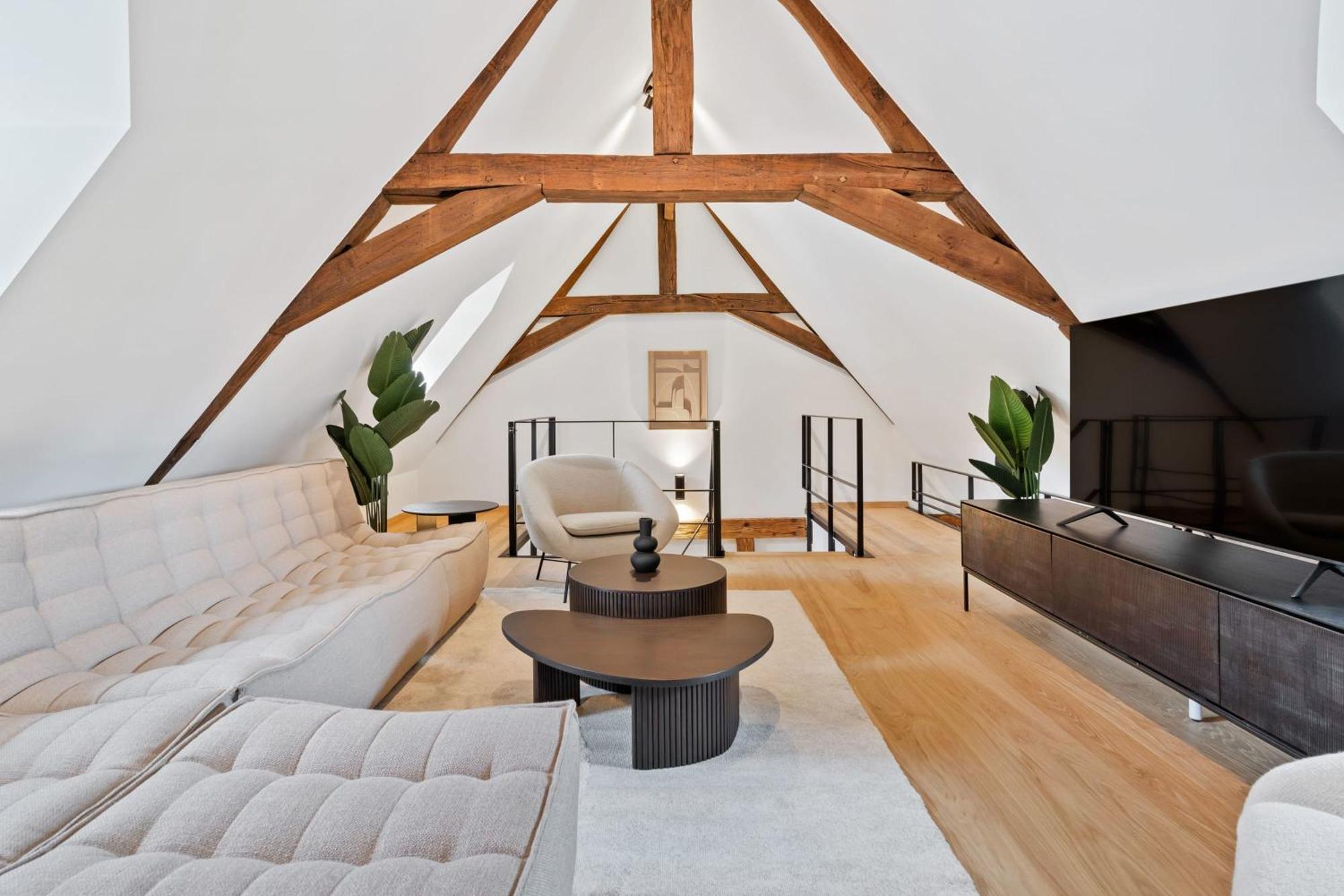 Elegant Clausen Apartment With King Bed & Wifi Luxembourg Extérieur photo