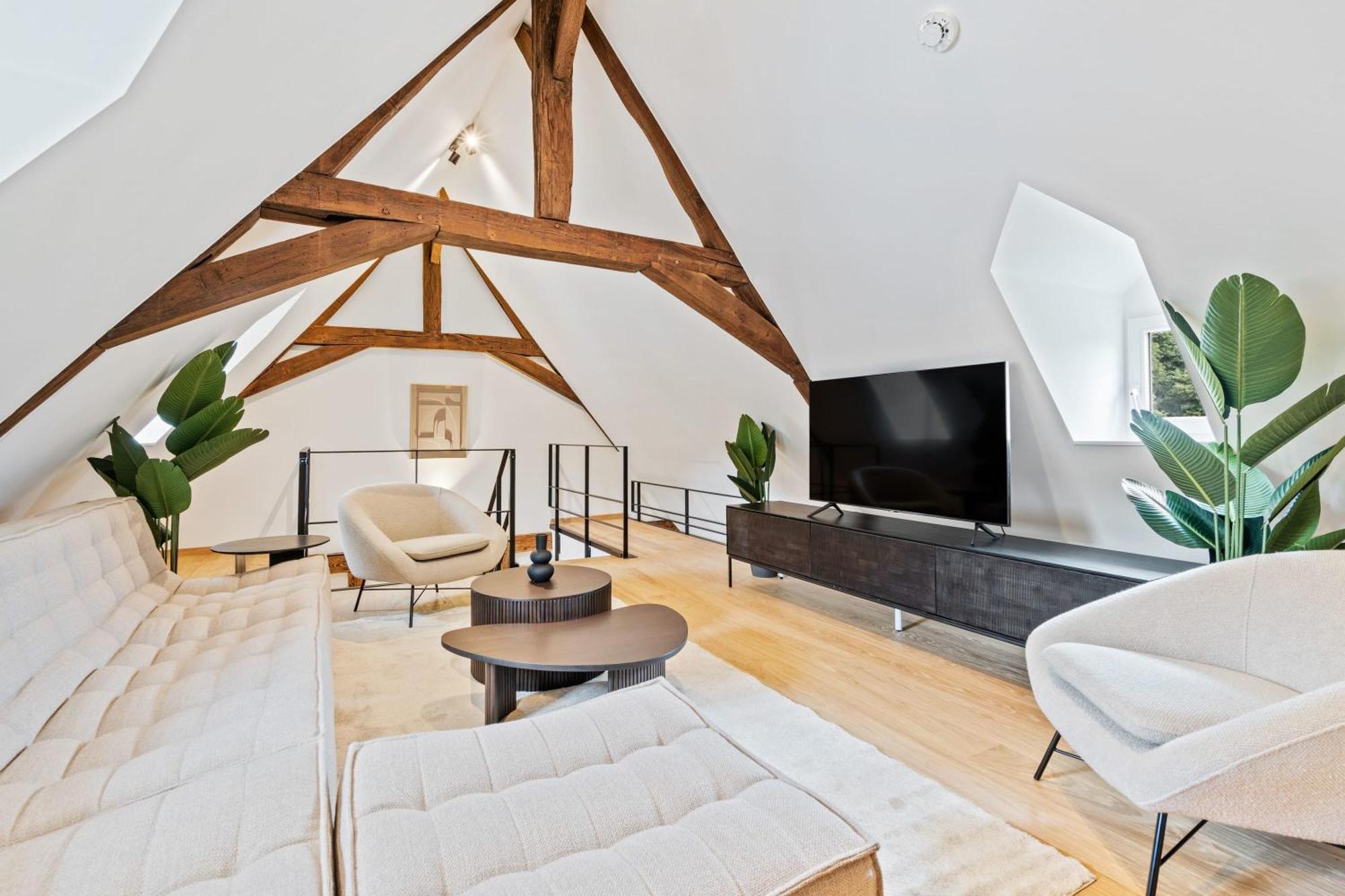 Elegant Clausen Apartment With King Bed & Wifi Luxembourg Extérieur photo