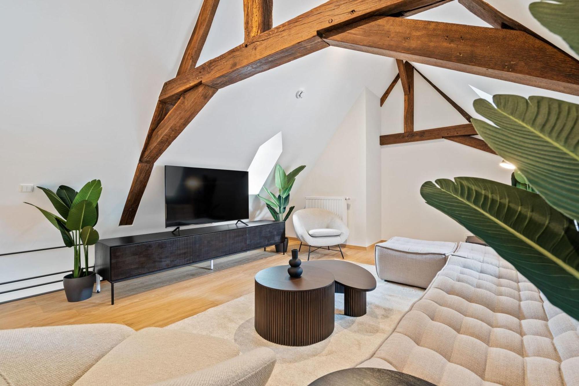 Elegant Clausen Apartment With King Bed & Wifi Luxembourg Extérieur photo